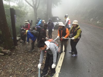 東勢林區管理處每年辦理大雪山林道淨山活動 -呼籲民眾走入山林 垃圾帶下山 共同愛護地球  歷史照片